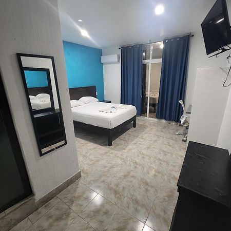 Hotel Turquesa Playa del Carmen Exteriör bild